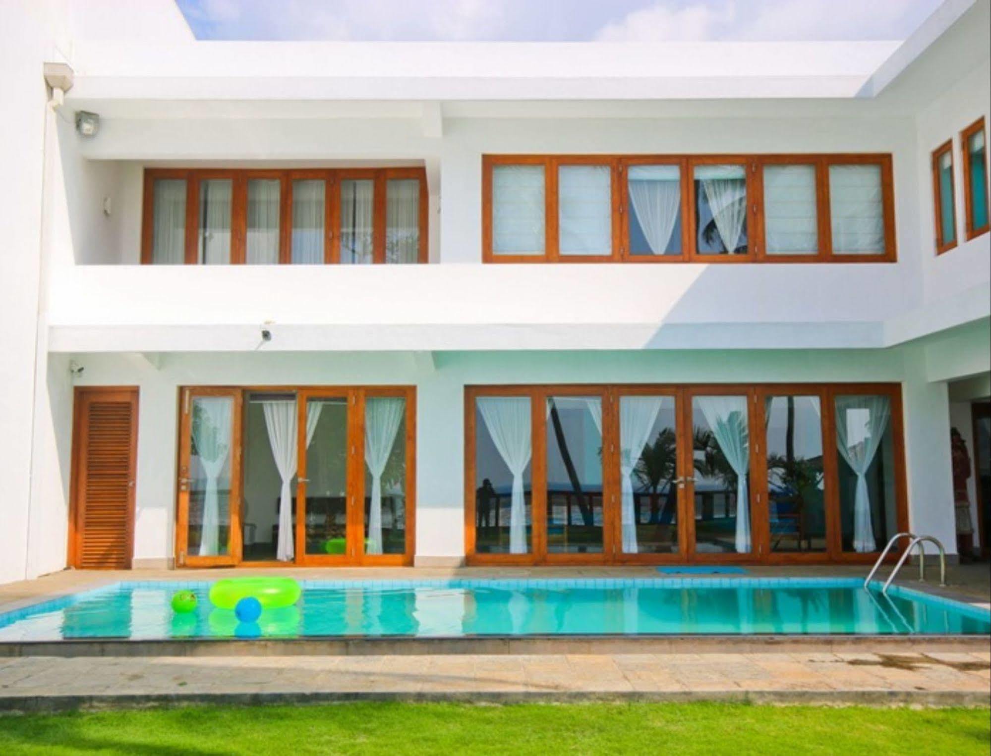 Kixi Beach Unawatuna Exterior photo